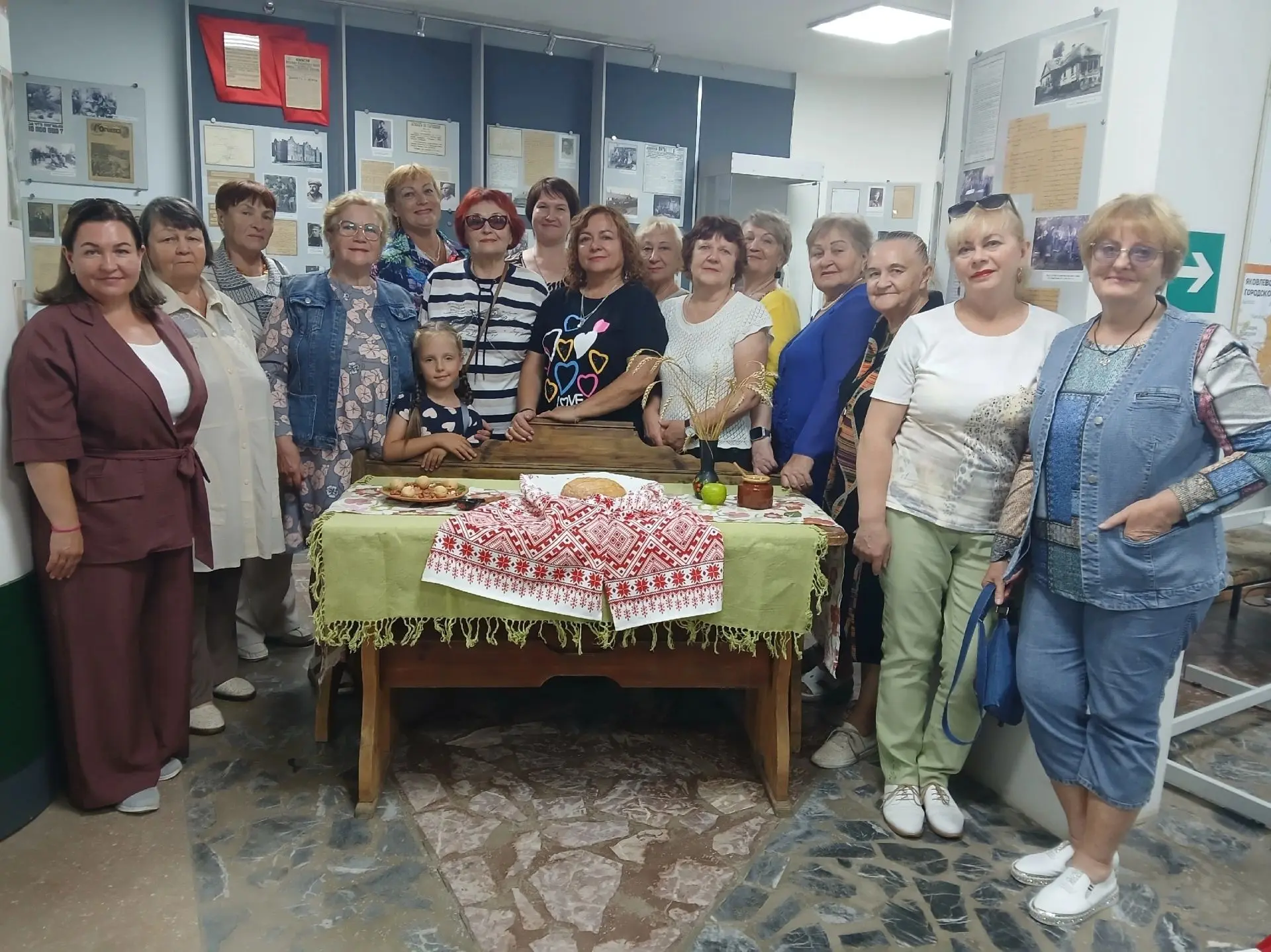 «Тепло уходящего лета: как мы встретили Августовские Спасы» 🍎🍯