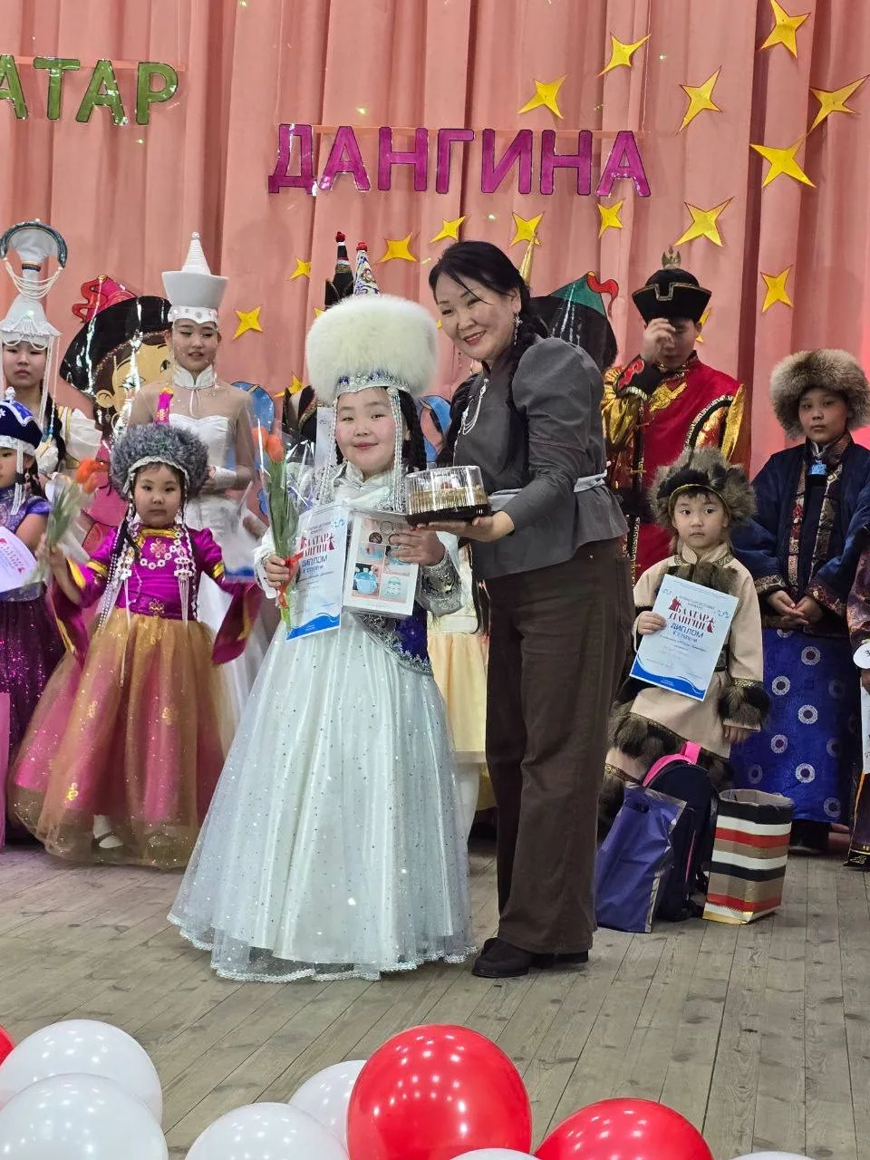 От всей души поздравляем наших звёздочек! 🌟  Наши талантливые ученицы блистательно выступили на откр