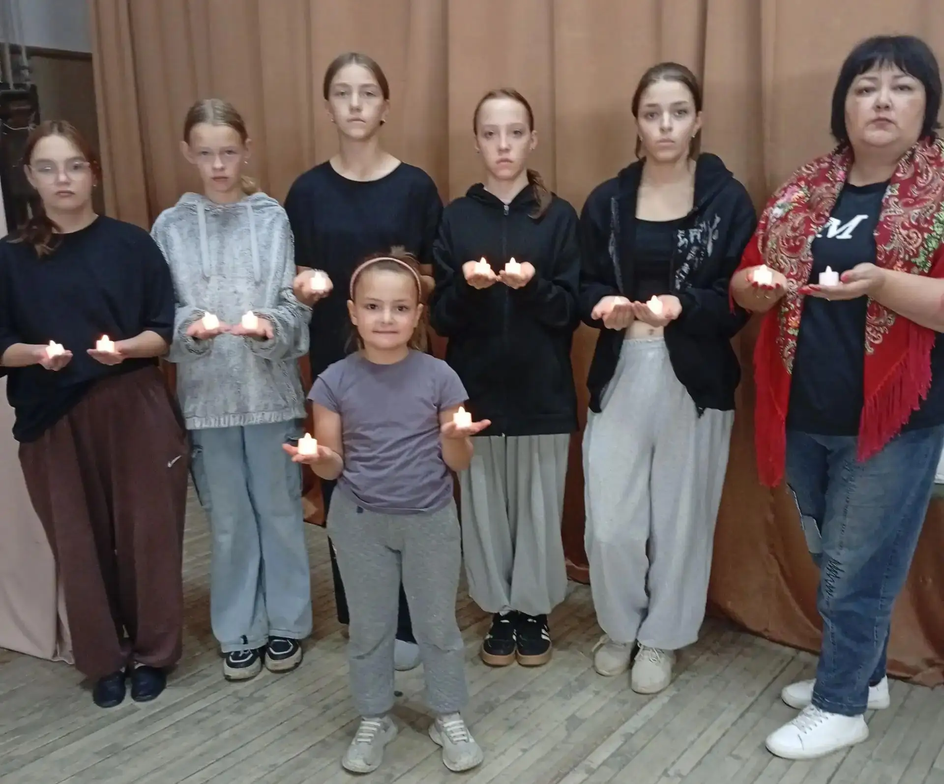 3 сентября в Щетковском сельском клубе состоялся тематический час «Последние залпы Вели...