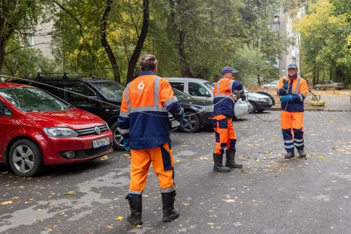 Что нельзя смывать в унитаз, чтобы не парализовать канализацию Воронежа?

Что реально вредит системе