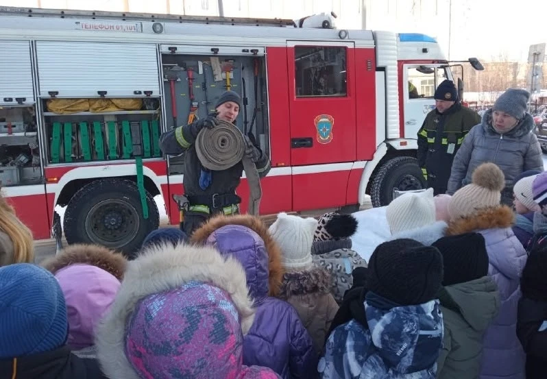 🚒 В детском саду № 77 объединения " Детство"  произошло знаменательное событие – педагоги и воспитан