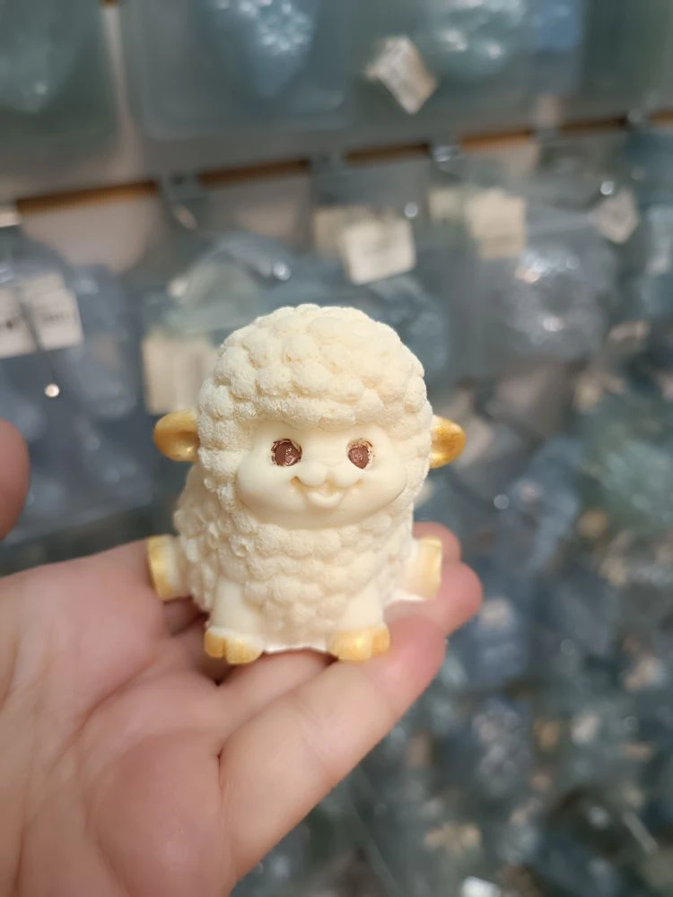 Собралось небольшое стало овечек 😁