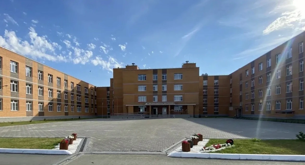 В Центре образования «Верх-Тулинский» открыта вакансия кухонного работника.
