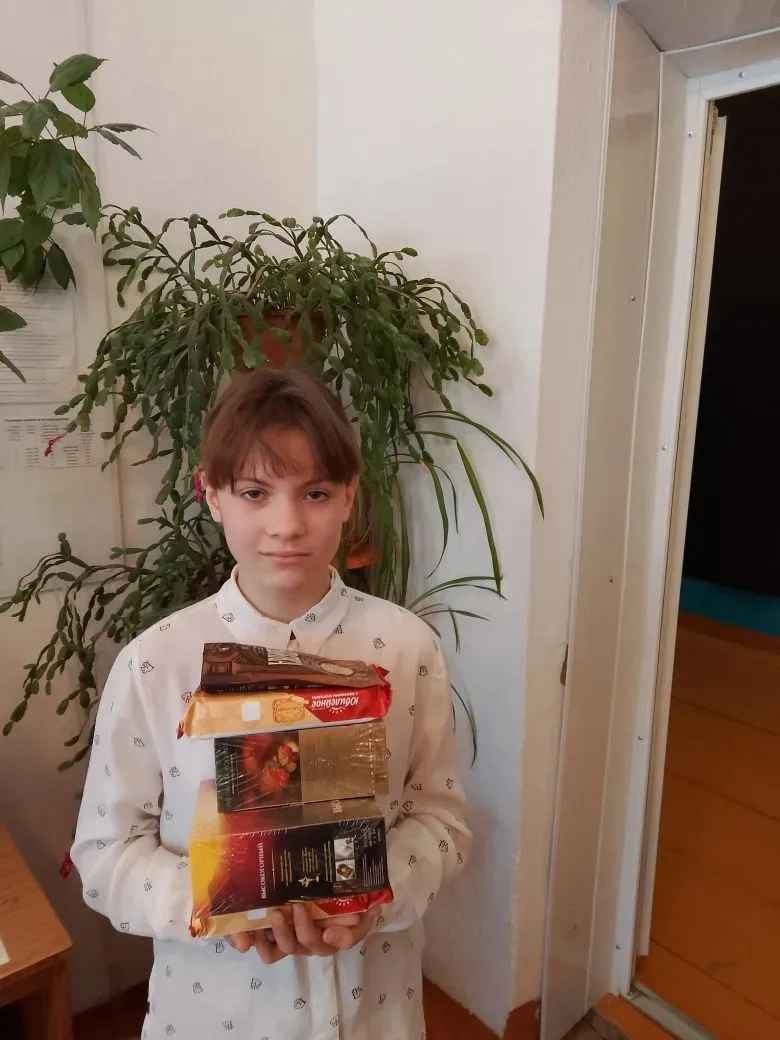 МЫ СВОИХ НЕ БРОСАЕМ!

☝️В рамках Всероссийской Акции "Тепло родного дома"  проведена Акция по сбору 
