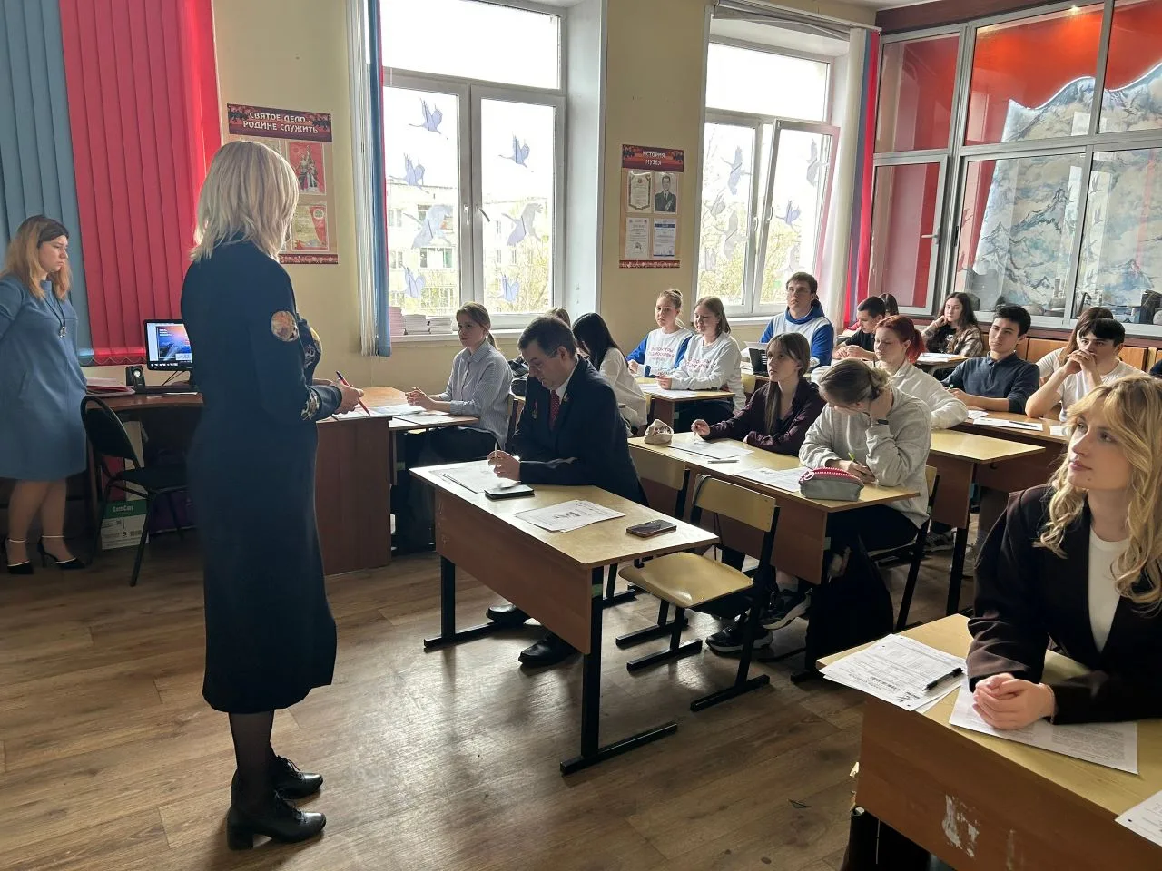 🇷🇺 🏢Обучающиеся нашей школы  — в числе участников «Диктанта Победы»🏢📝🕊️  24 апреля ученики МБОУ СОШ 