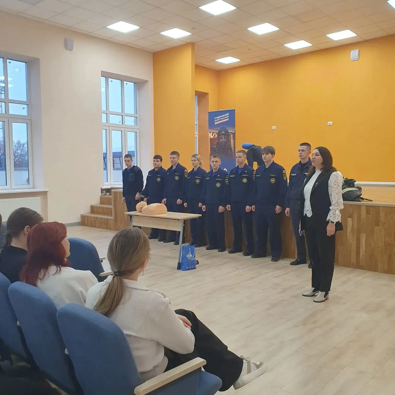 🗓9 декабря обучающиеся Чеховского техникума совместно со специалистами МБУ "Центр по профориентации 