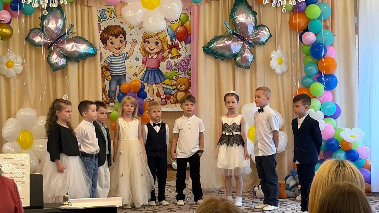 Группы "Золотая рыбка" и "Дюймовочка"