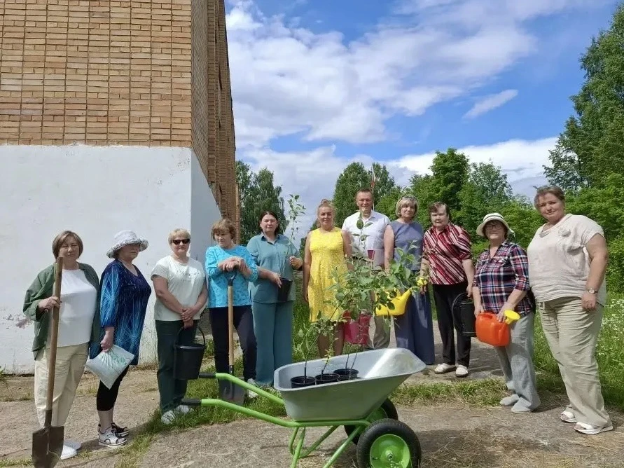 🌱Акция «Сады Победы» в Кирово-Чепецком районе была инициирована учениками школы села С...