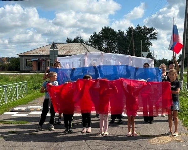 🇷🇺🇷🇺🇷🇺В Кожевниковском клубе Новоспасского сельсовета 22 августа прошло торжестве...