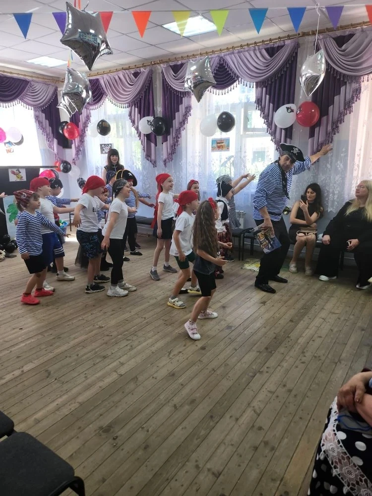 🏴‍☠️ Пиратский выпускной в детском центре!