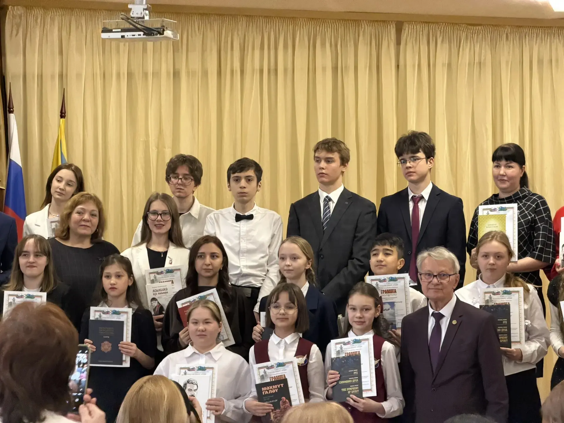 🎉 Традиционные «Джалиловские чтения»: Наши лицеисты снова в призерах! 🏆  В преддверии дня рождения в