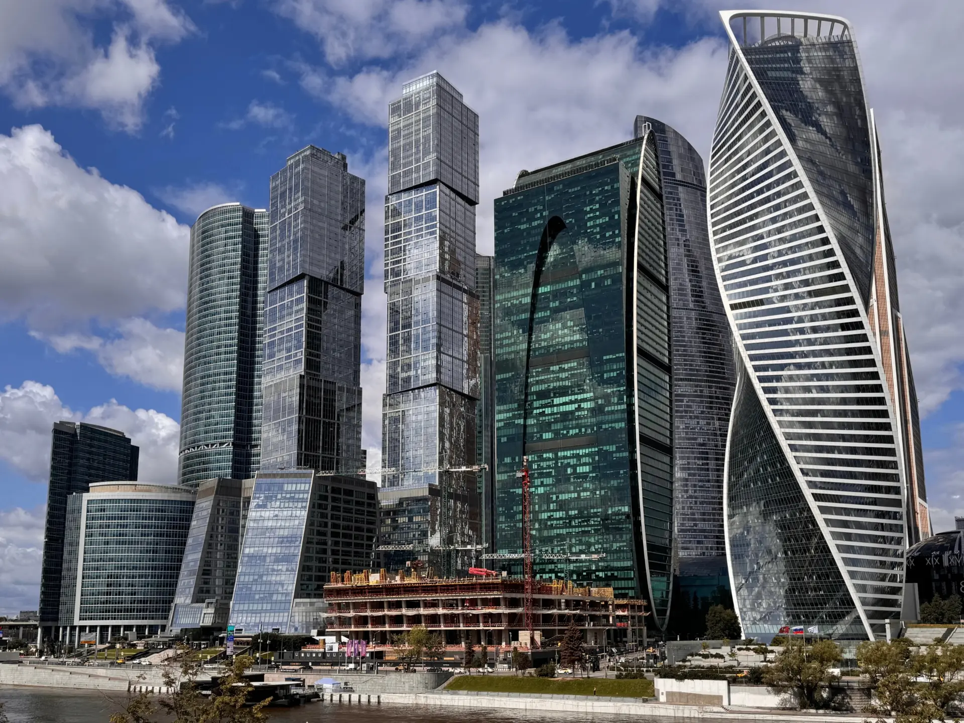 Развлечения до 350 рублей в Москве для тех, кто на мели

Приехали в столицу, отдали большую сумму за