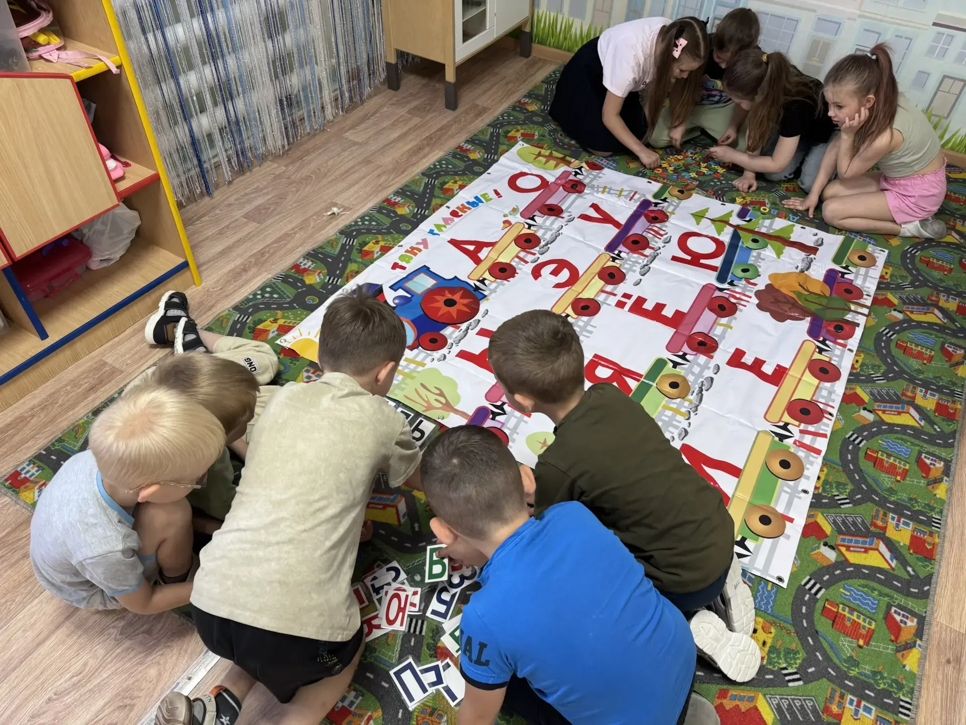 🎉 Ура! Мы завершили цикл занятий по обучению грамоте — и как же здорово было видеть, к...