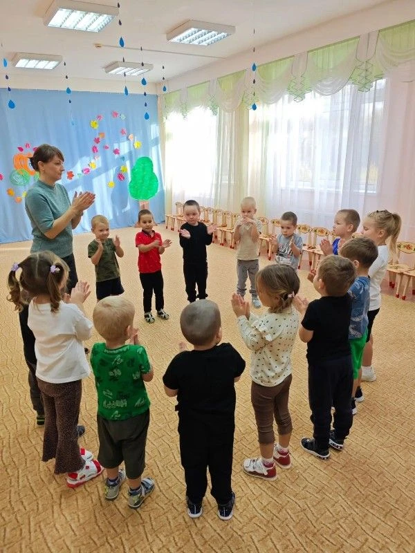 Марина Александровна провела с детьми увлекательной путешествие в мир природы. Мероприя...