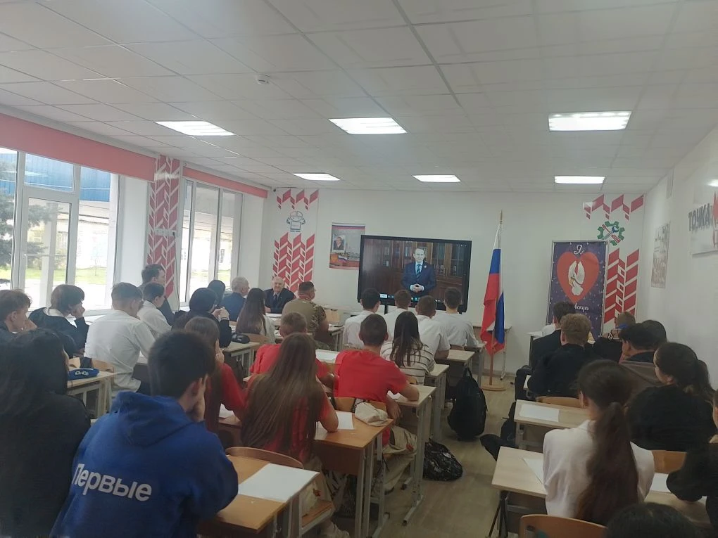 24 апреля 2026 года МБОУ "ОЛЬХОВСКАЯ СШ" выступила муниципальной площадкой для жителей ...