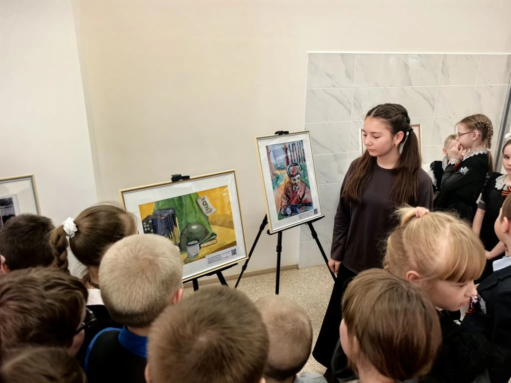 🎨Деды Победили – и Мы Победим!»🖼️  🎨В МБОУ СШ№14 продолжается реализация  интерактивного выставочног