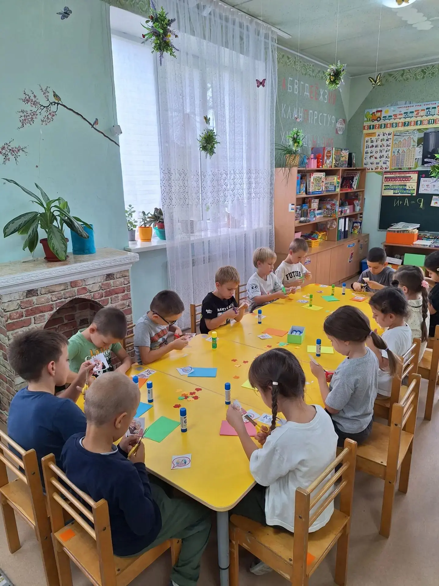 1 октября - День добра и уважения, День пожилых людей.