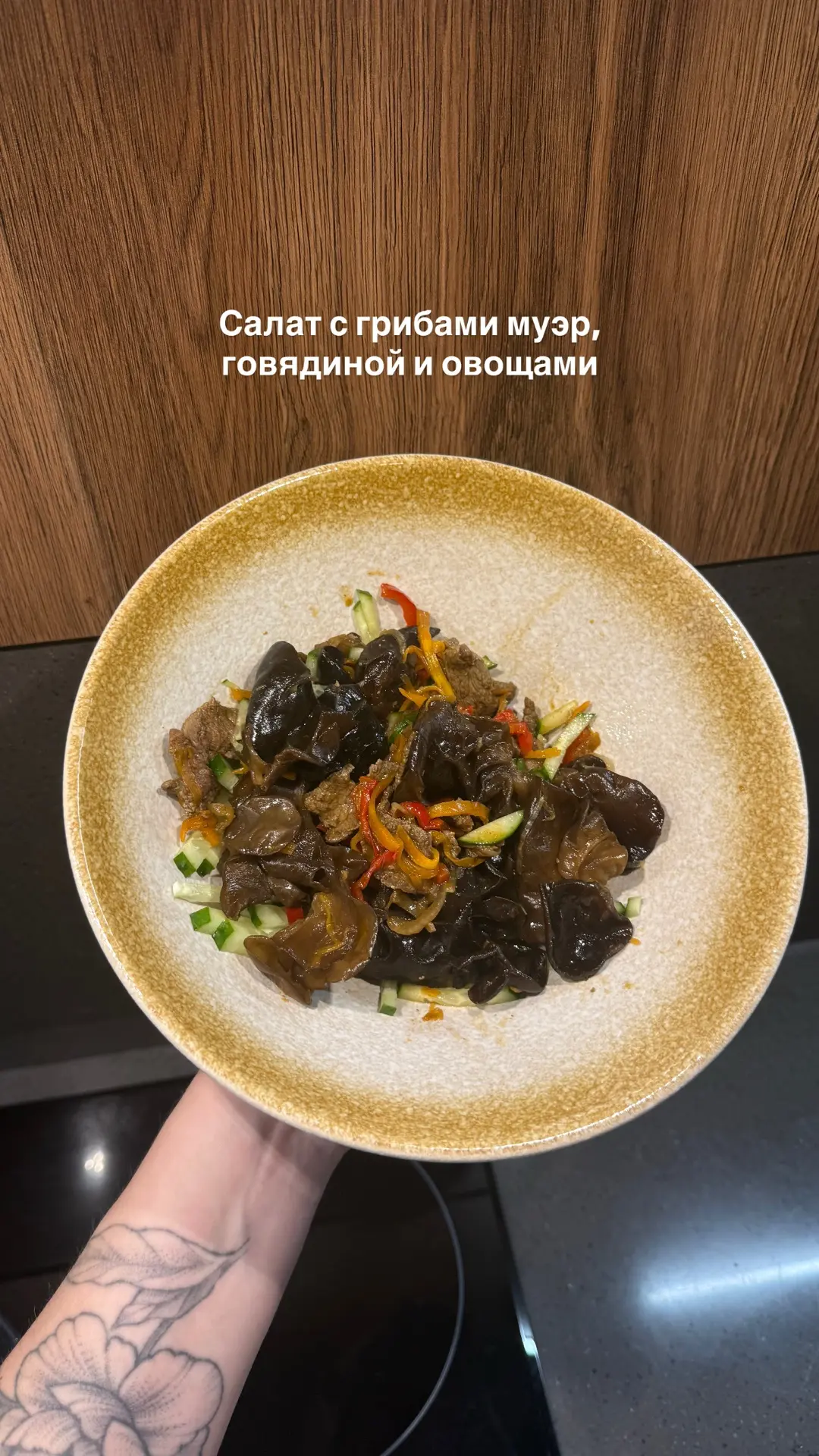 Новая подборка ужинов!   Она получилась сильно вкусной: давайте скорее смотреть 👀  1. Тушеная капуст