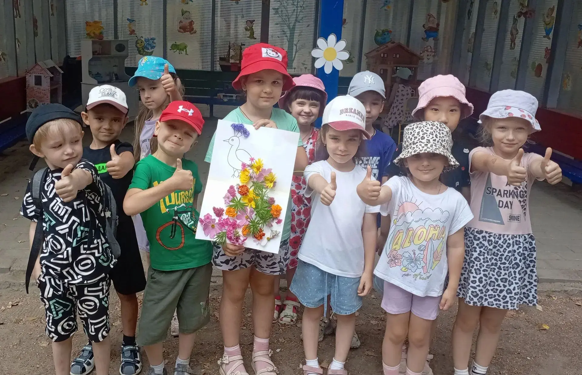 День флориста в ДОУ: творим красоту вместе! 

24 июля в нашем детском саду прошёл особенный праздник