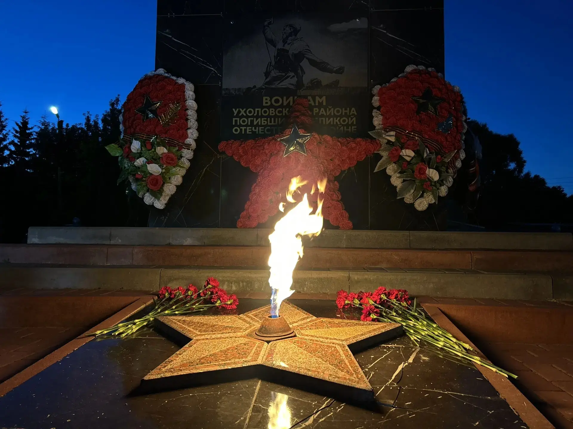 22 июня — день, когда время будто замирает. В тишине слышится эхо взрывов 1941‑го, голоса ушедших, м