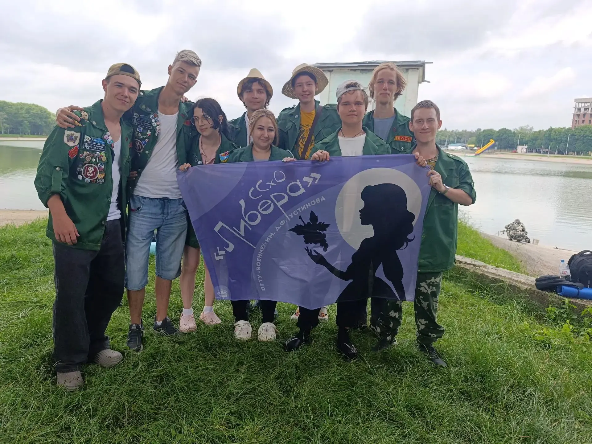 Есть в Ессентуках места, куда хочется возвращаться снова и снова. Наше озеро — точно одно из них! ☀️