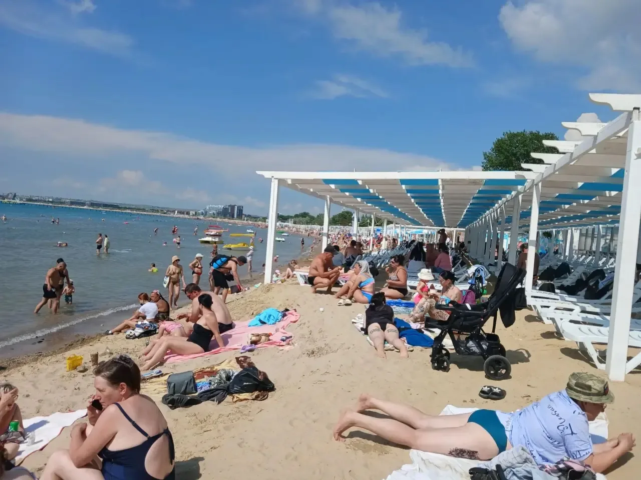 Обстановка сейчас на море в Анапе - район Центрального пляжа✌️

Подписывайтесь на Новости Анапы в МА