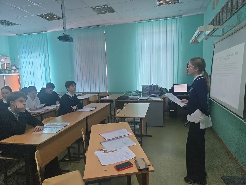 Сегодня в нашем лицее прошла защита индивидуальных проектов 🎓, которые продемонстрировали глубокие з