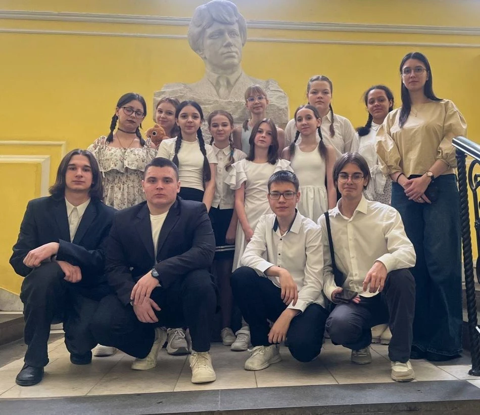👫🔔"ДОБРЫЕ ДЕТИ МИРА" В ДЕЙСТВИИ🔔👫  2 марта учащиеся нашей школы, члены волонтерского отряда "Добрые 