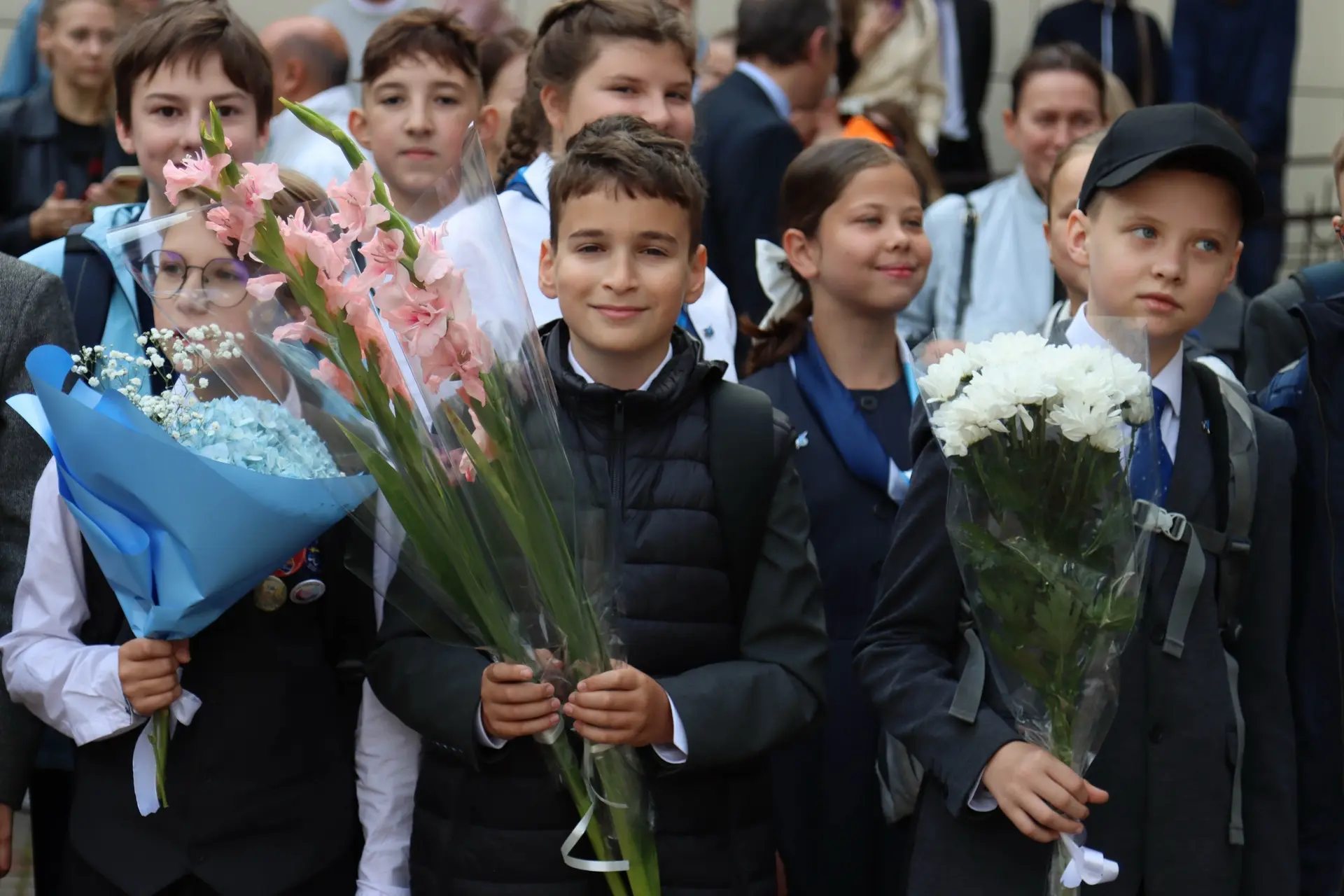 💐 В День знаний председатель Комитета по информатизации и связи Юлия Смирнова посетила...
