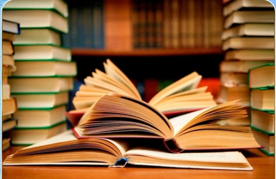 Лето — прекрасное время для чтения. Хорошая книга помогает не только отдохнуть, но и открыть новые м