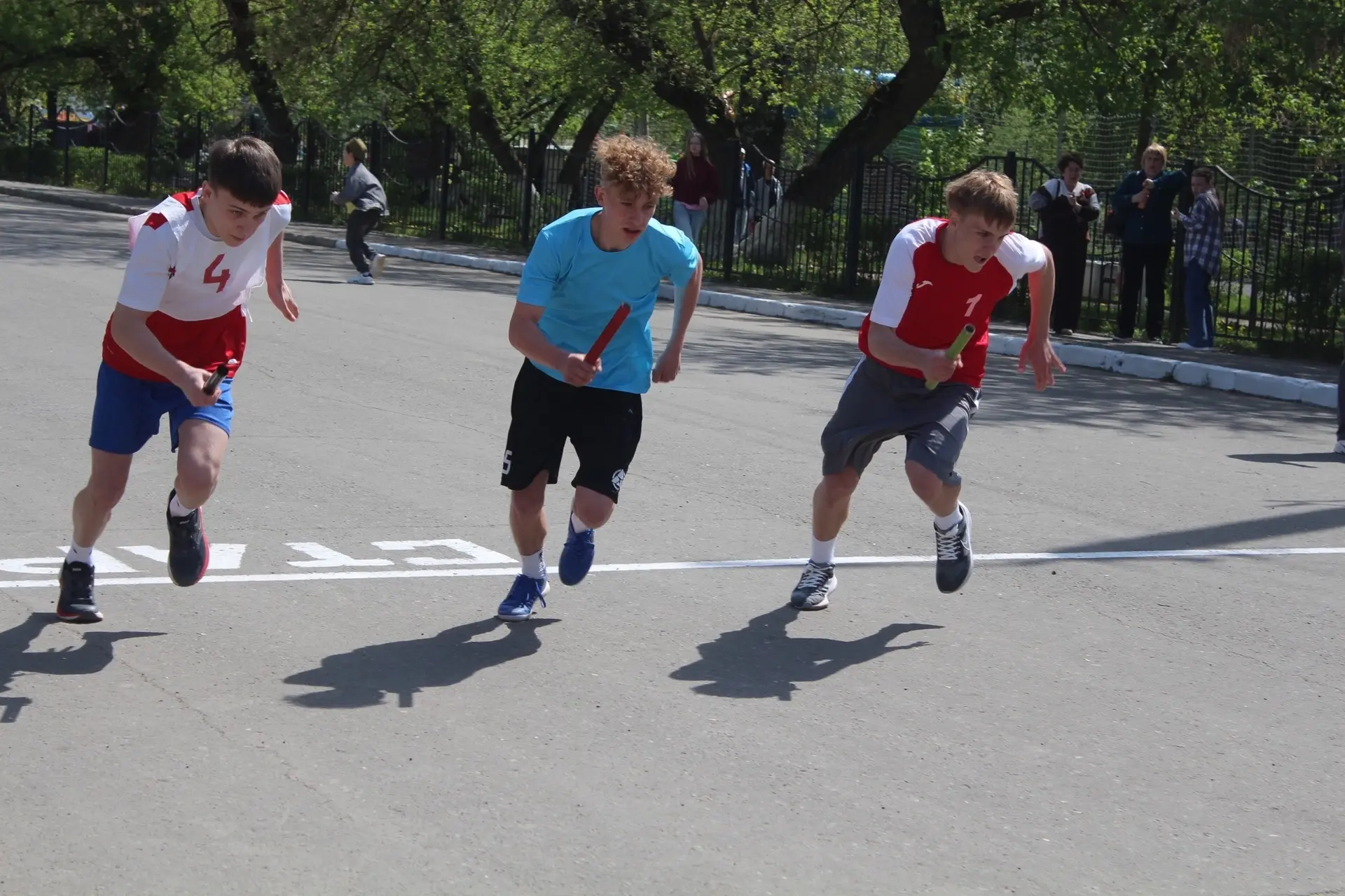 🏃‍♀️9 мая, в городе Нижний Ломов прошла легкоатлетическая эстафета, посвященная 81-Й Г...