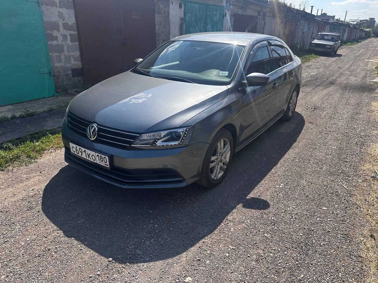 Продам Volkswagen Jetta 1.4TSi 2017 года,пробег 157 тыс.км.