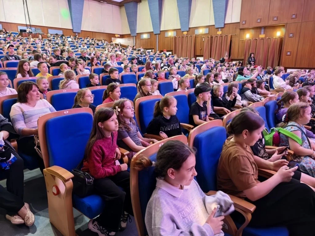 1 июня, в Международный день защиты детей, обучающиеся нашей школы стали гостями праздн...