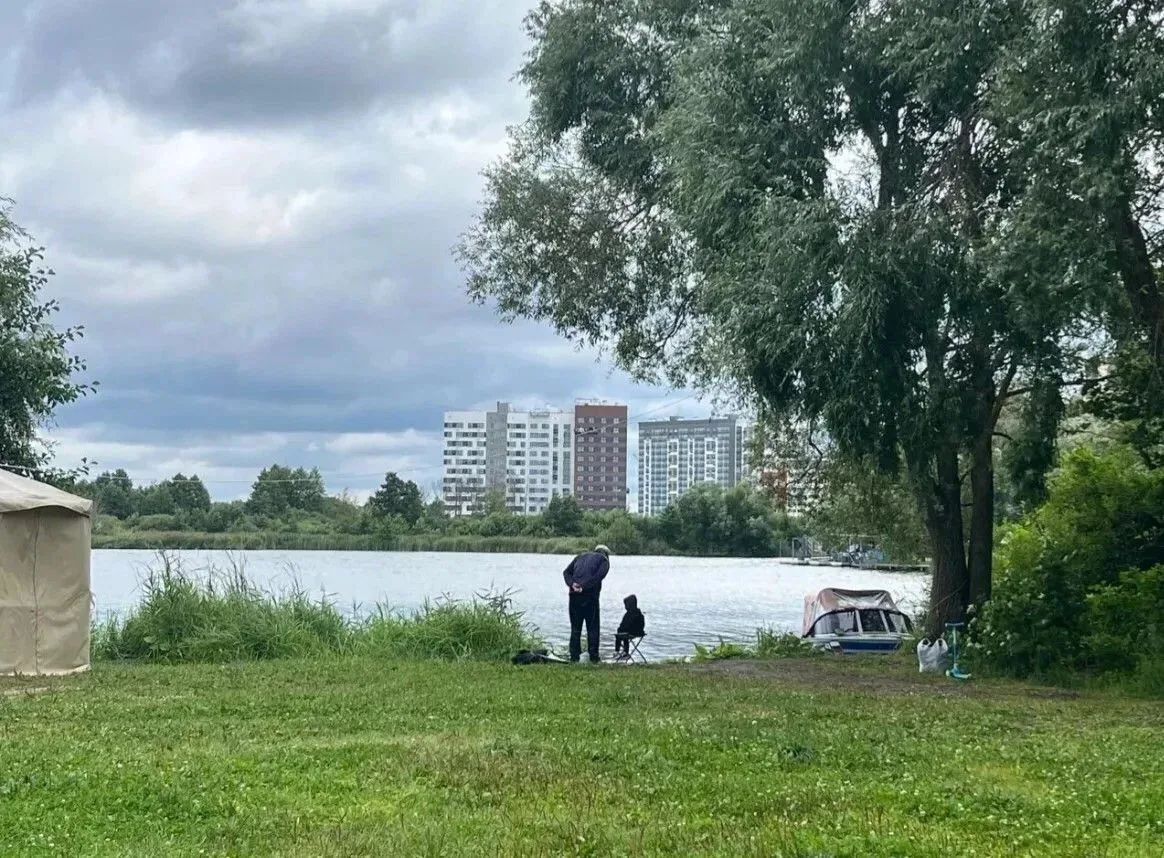 12 августа педагоги школы Климова В.И. и Борцова Д.А. провели профилактический рейд на ...