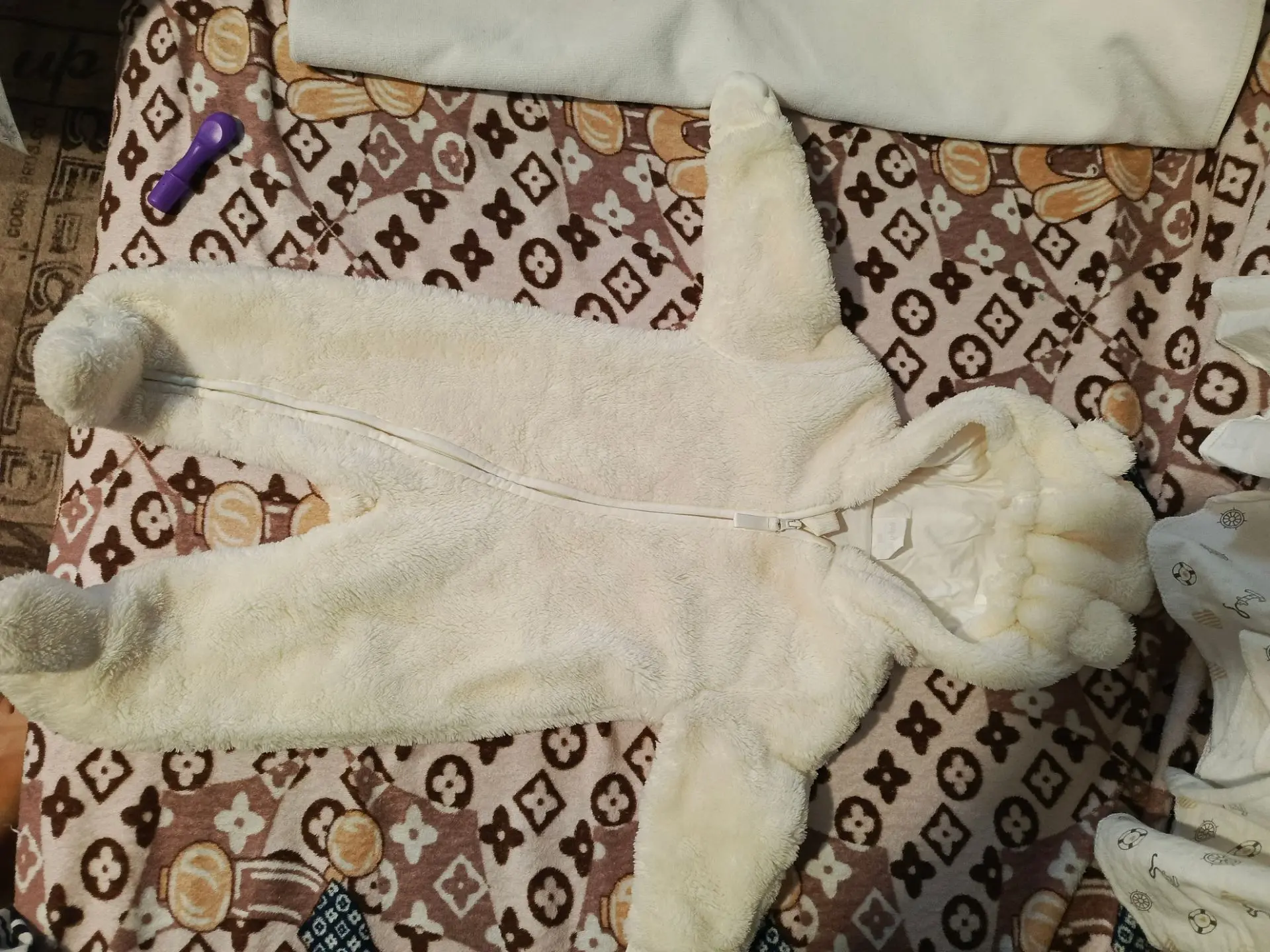 Продам комбинезон, размер 68.