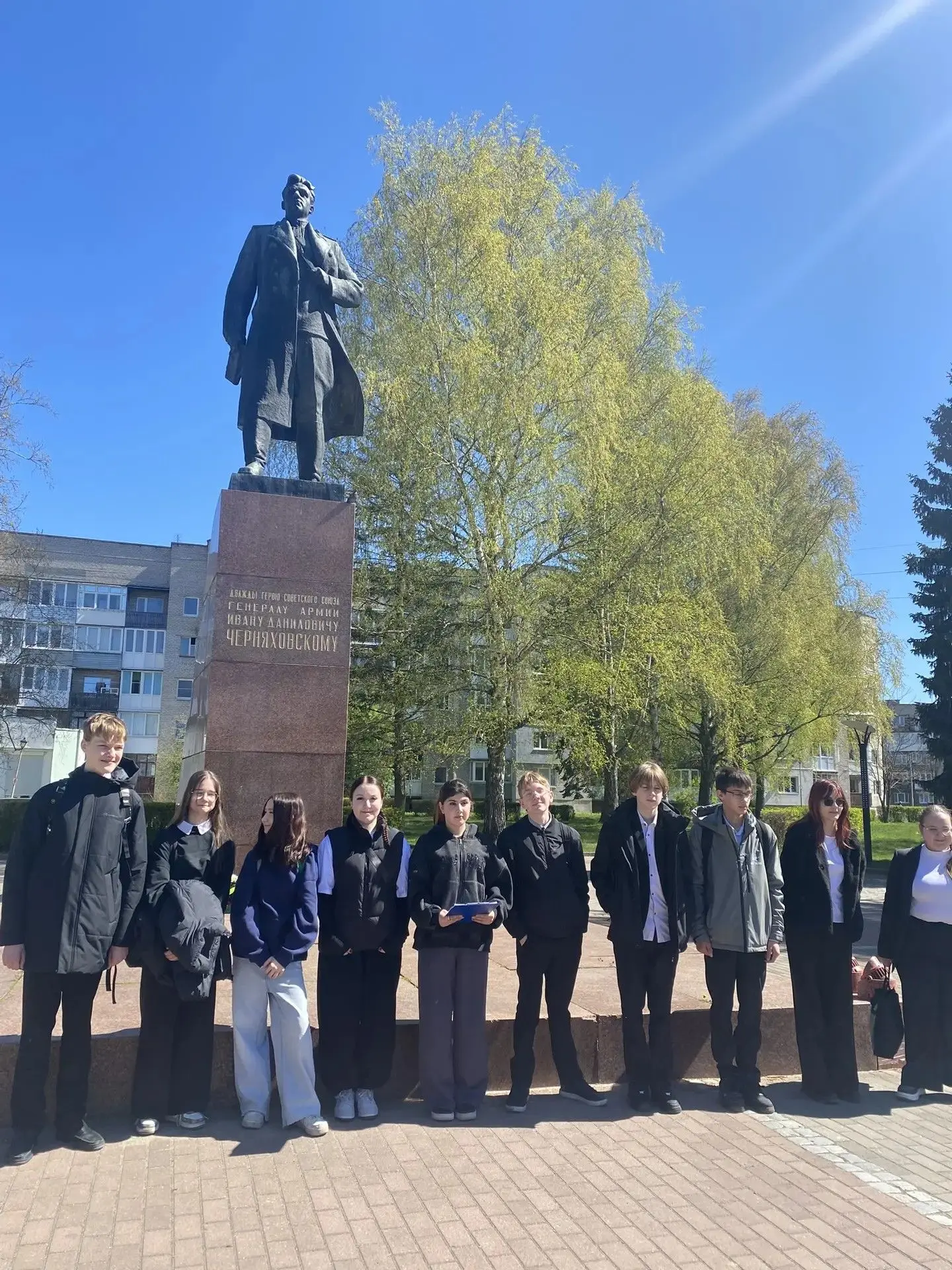 Снова в путь по Черняховску!  Продолжено участие гимназистов в городском краеведческом квесте под на