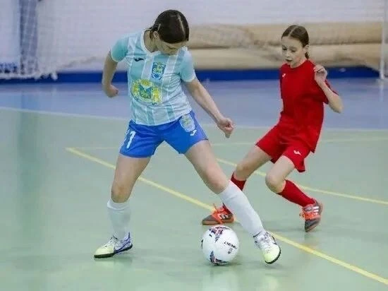 Детско-юношеская спортивная школа  ВЕДЕТ НАБОР В ЖЕНСКУЮ КОМАНДУ ПО МИНИ-ФУТБОЛУ!