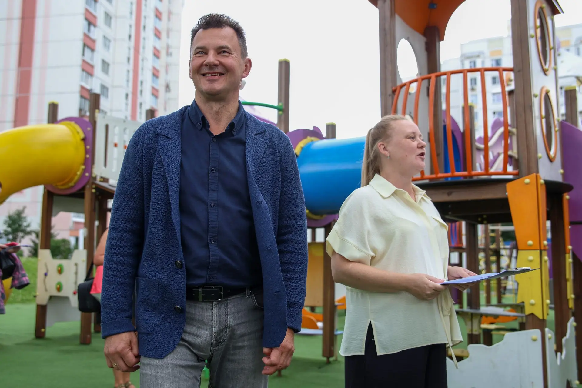 Полностью отрывать детей от гаджетов сегодня и невозможно, и бессмысленно. Цифровая среда дает колос