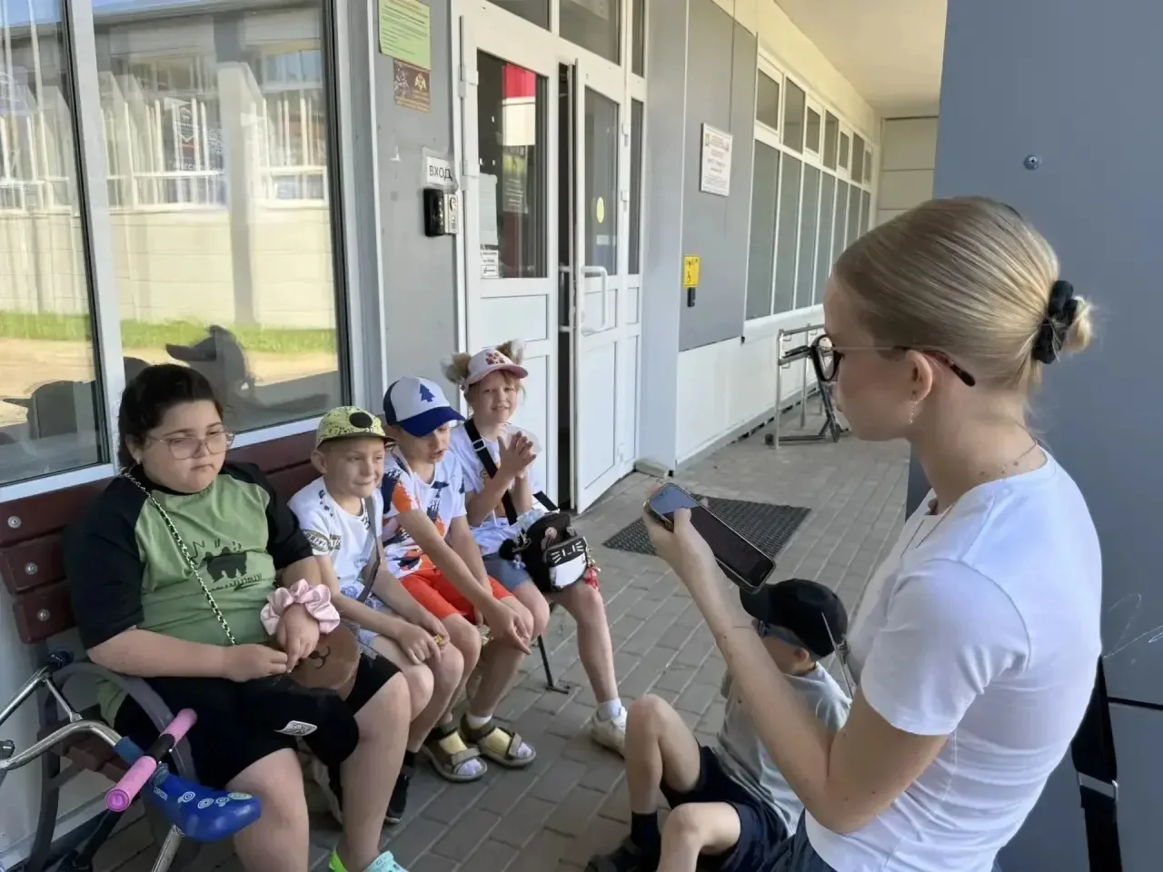 ☀️🏫В лагере МБОУ «ОК им. Владимира Храброго» прошел очень насыщенный день! 👍🏼
✅Дети приняли участ