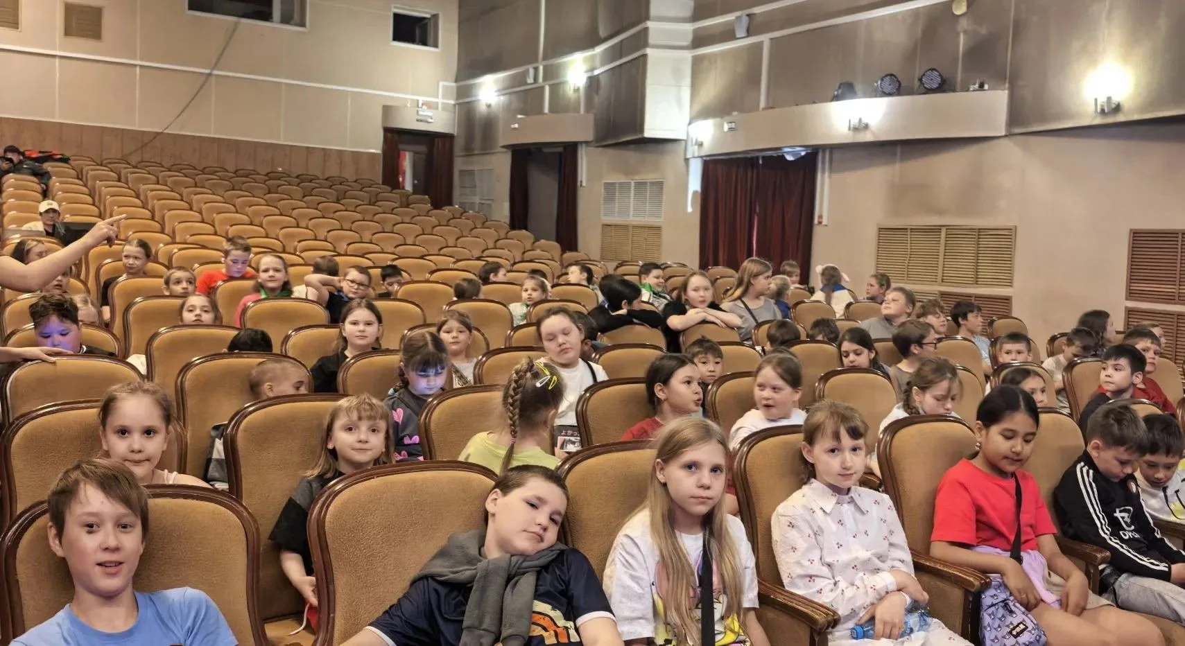 Танцевальное путешествие вокруг света за один вечер!