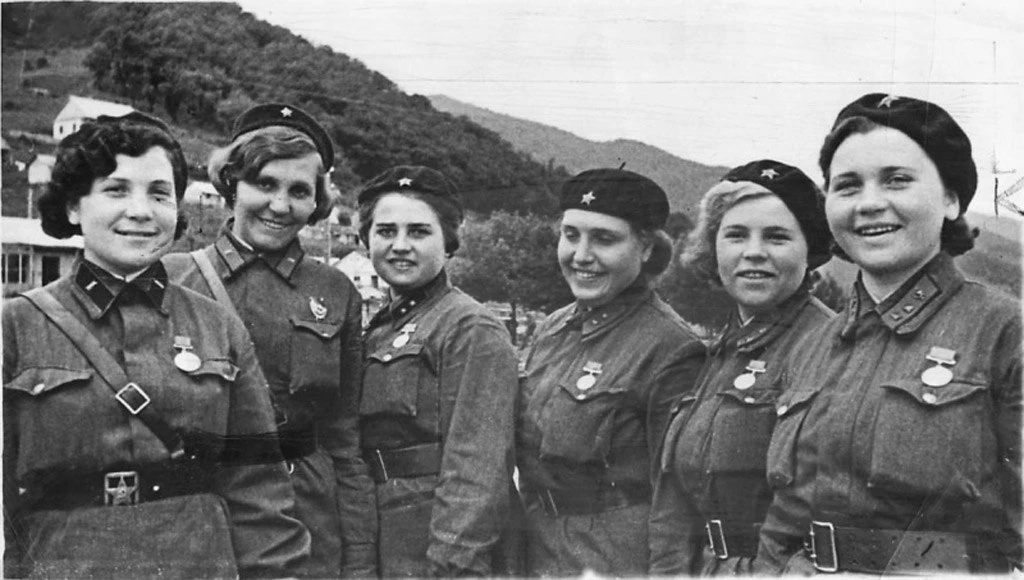 85 лет назад, 3 августа 1941 года, введено обмундирование для женщин, занимающих нестро...
