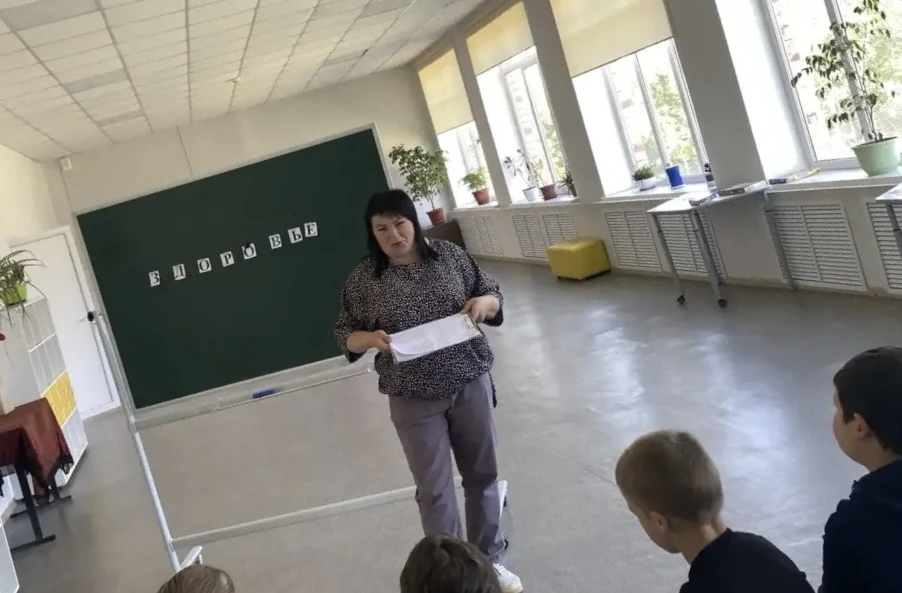 Сегодня второй день нашей пришкольной оздоровительной площадки!!! Тема сегодняшнего мер...