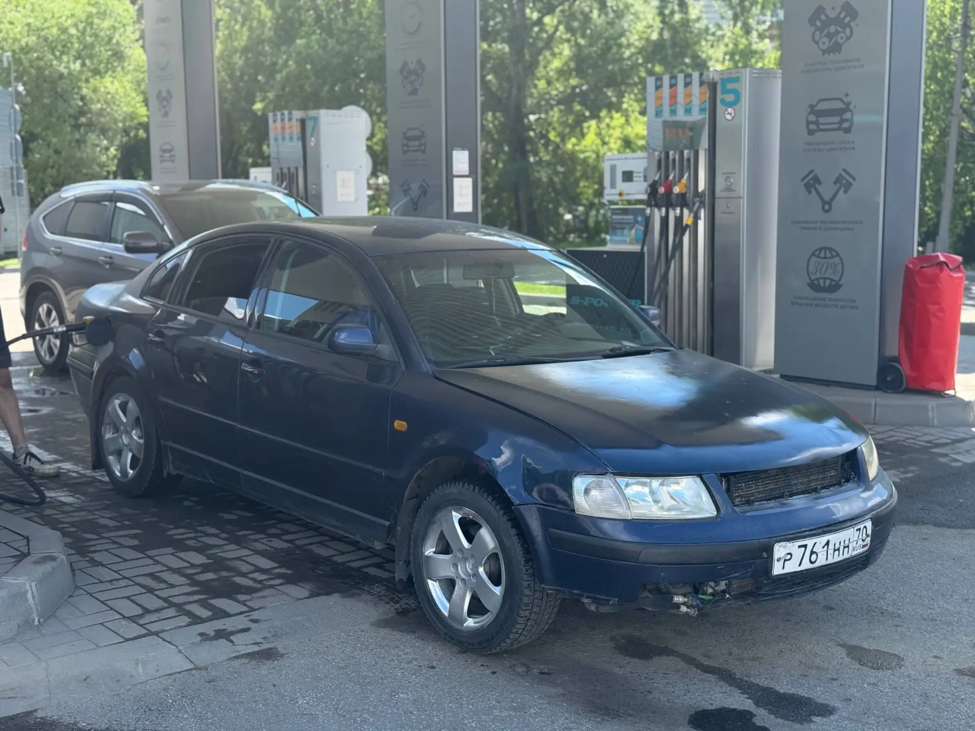 фольксваген пассат в кузове б5
210.000 (торг/обмен) 
год выпуска: 1997
двигатель: рядная 4ка, 
МАКСИ