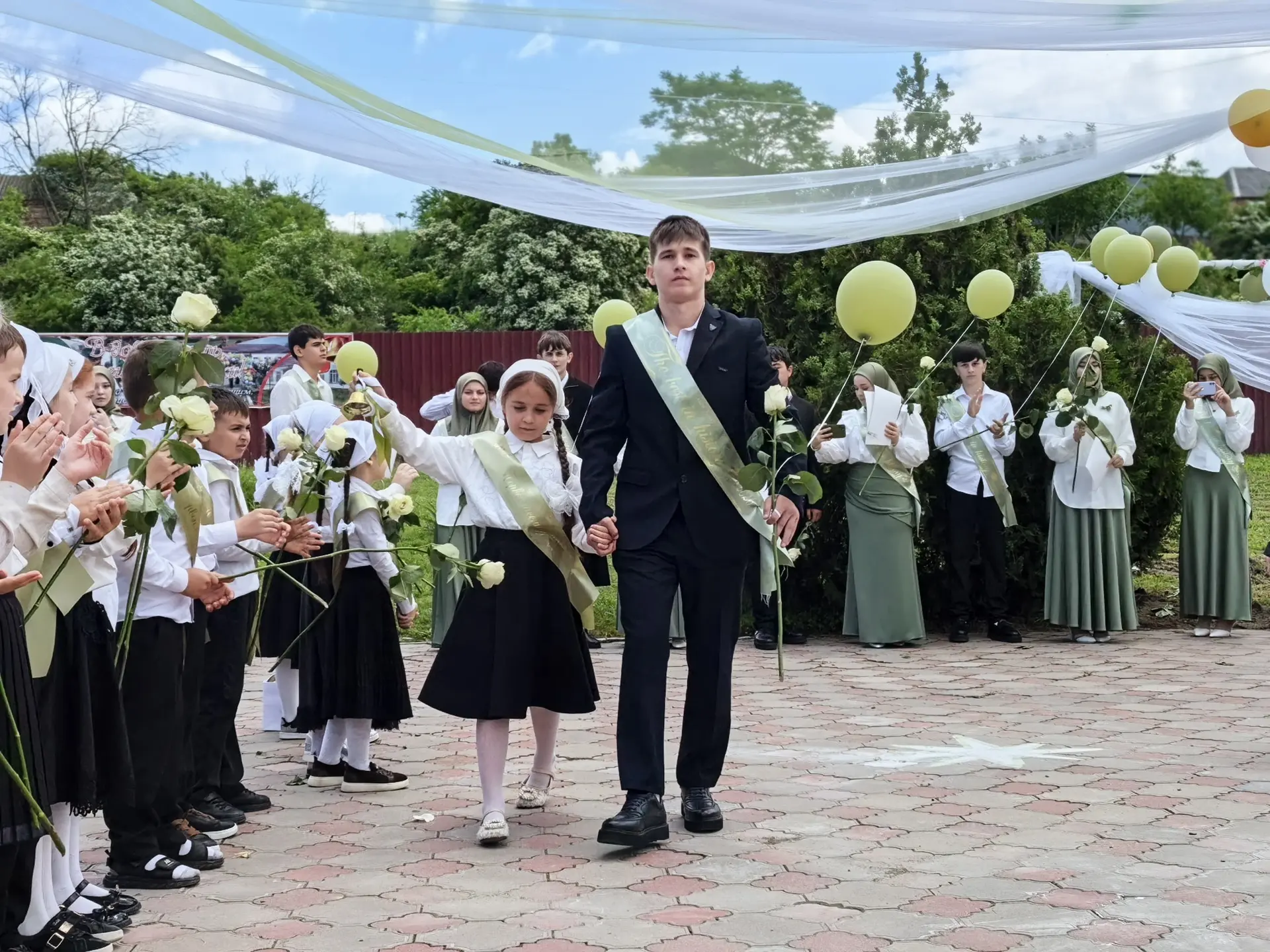 В МБОУ «ООШ с. Чири-юрт» состоялось торжественное мероприятие, посвящённое выпуску обуч...
