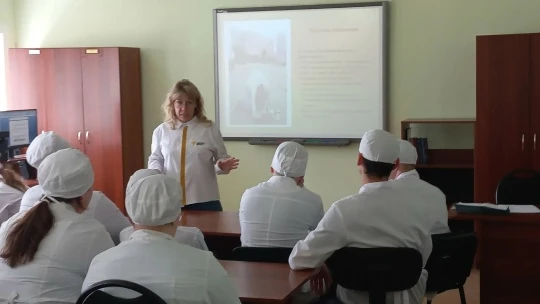 Продолжаем участие в антинаркотическом месячнике
В рамках антинаркотического месячника социальный пе