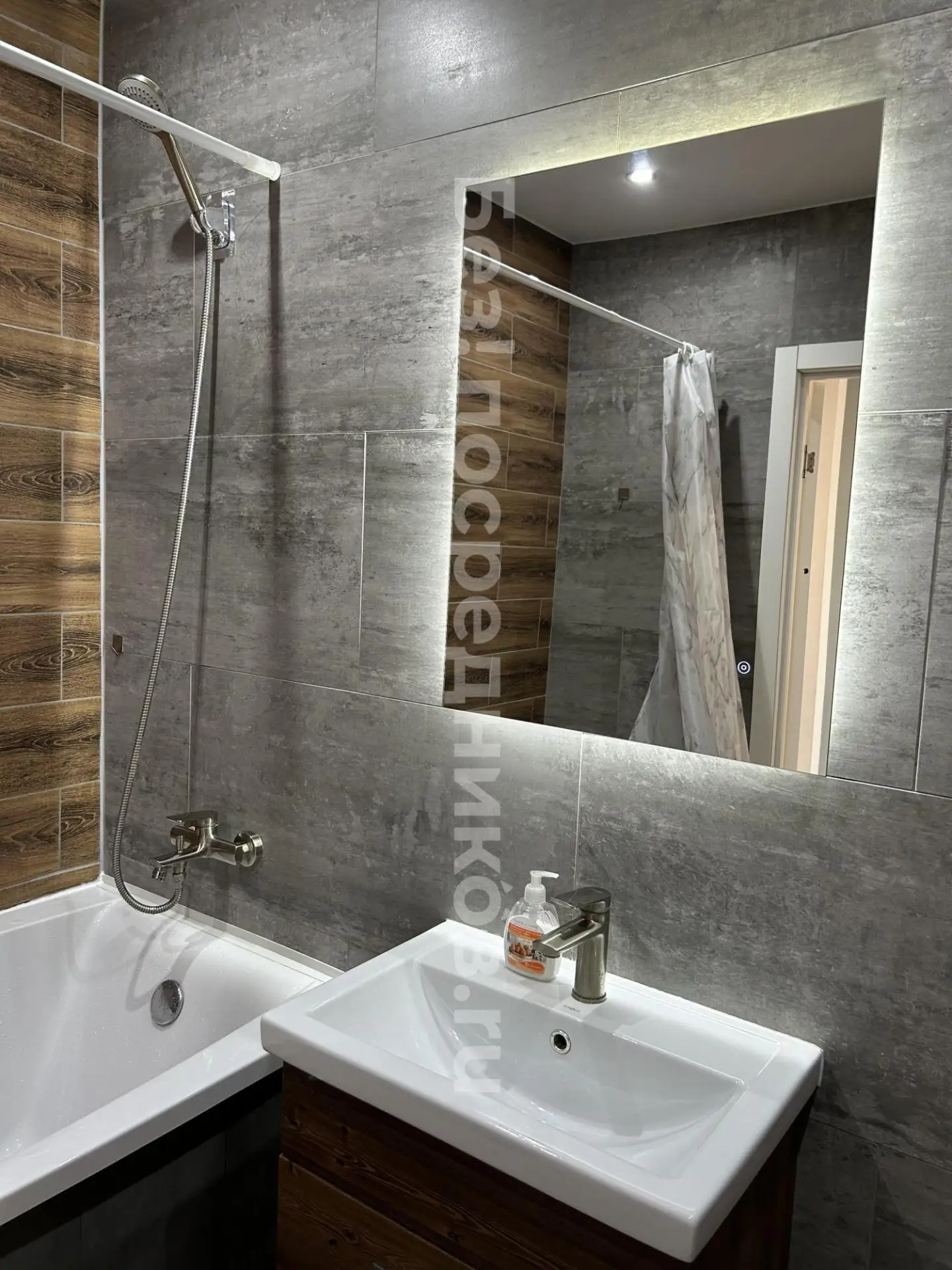 Сдам без посредников: 1-комнатная квартира, 41м²