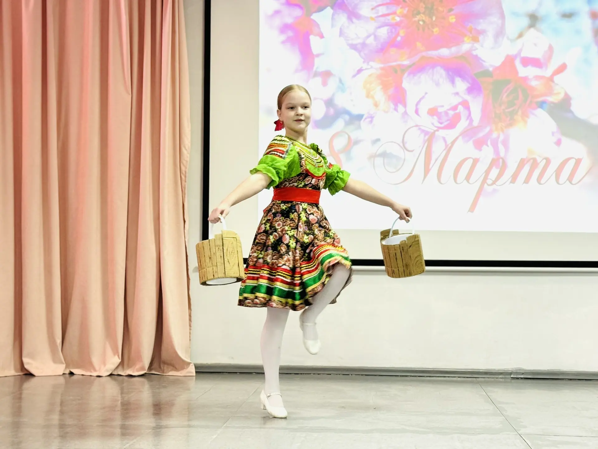 Весенний переполох в гимназии! 🎉  Сегодня в гимназии царила особая атмосфера — мы отмечали приближен