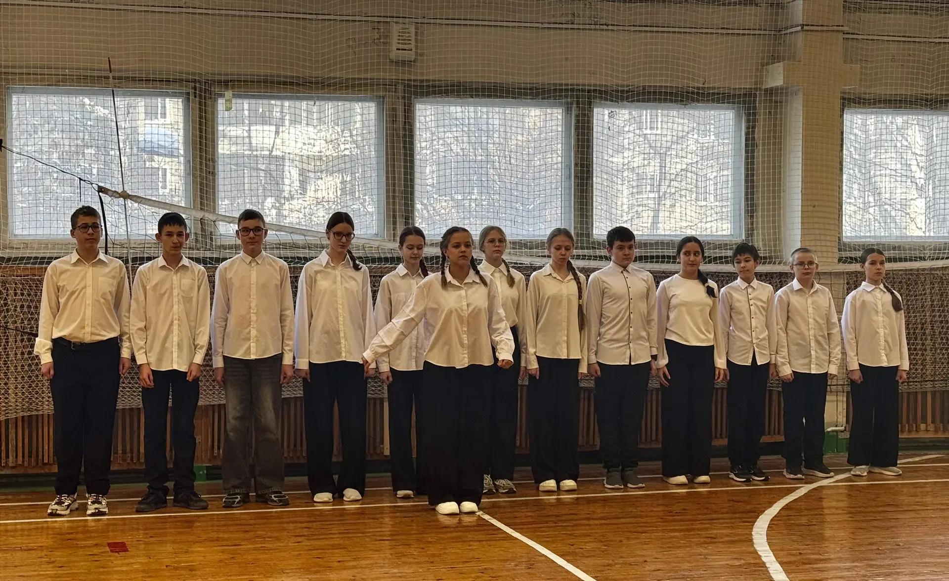 🫡Итоги смотра строя и песни!  Смотр строя и песни ежегодного проходит в нашей школе в рамках месячни