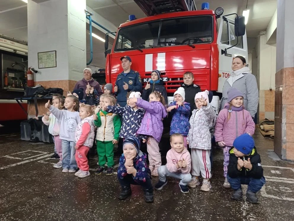 🚒Экскурсия в пожарную часть 🚒 
Друзья, рады поделиться с вами прекрасной новостью! 💥 В субботу де