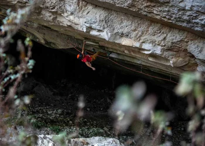 Лео Сеа в 13 лет прошел «Underground» 9а. Его не первый 9а